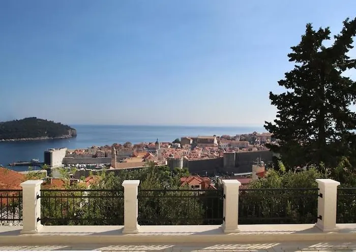 Villa Captain's View Seaview & Pool *