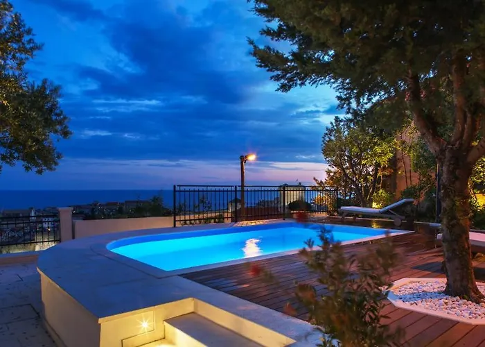 Captain's View Seaview & Pool * Dubrovnik