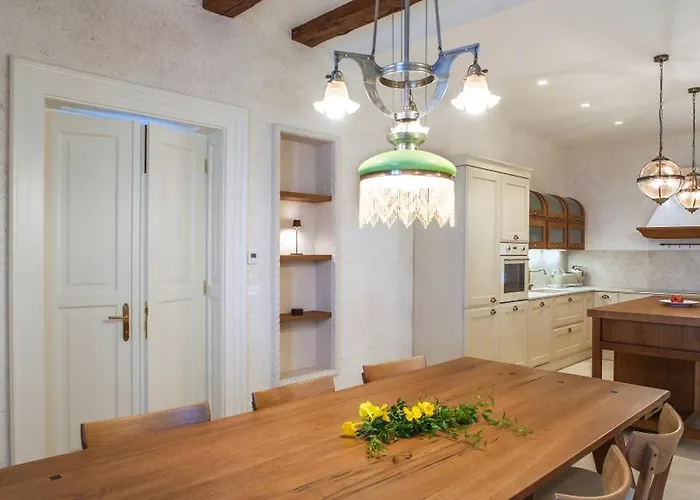 فيلة Captain's View Seaview & Pool *