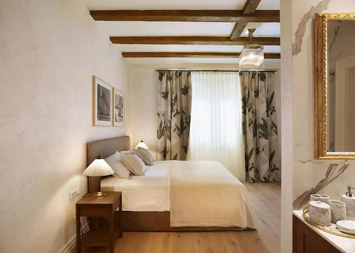 فيلة Captain's View Seaview & Pool *